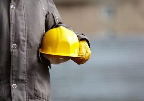 caef6d151202bde0cd4bdb50289de4be